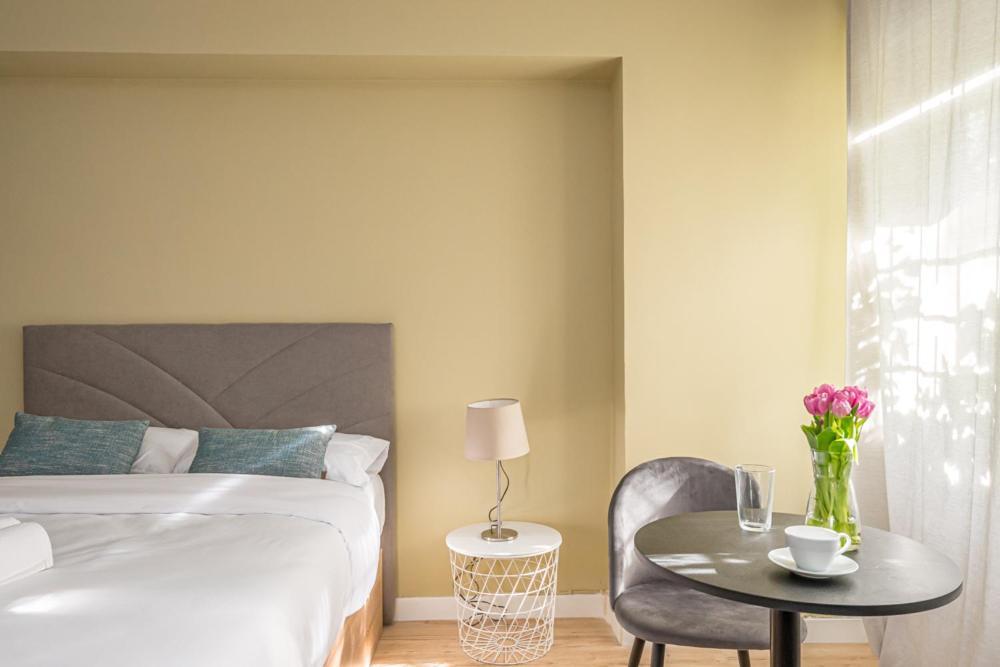 Madrid Rio Rooms Exterior photo